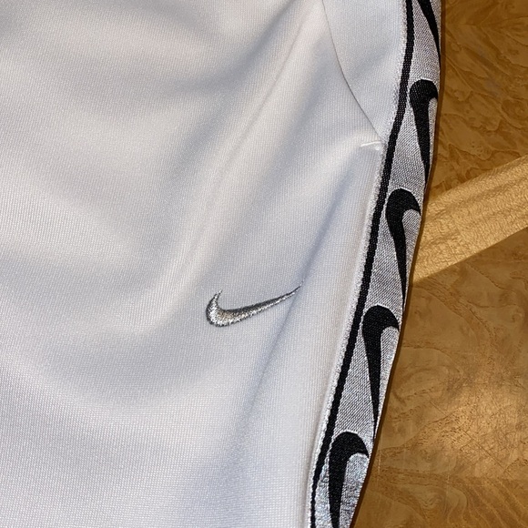 Nike Sportswear Double Swoosh Tape Design Track Pants Joggers Plus Size 2XL - Picture 3 of 15